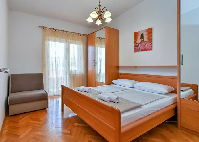 公寓 Awesome In Pag With Wifi *