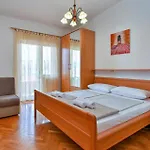 Apartman Awesome In Pag With Wifi *