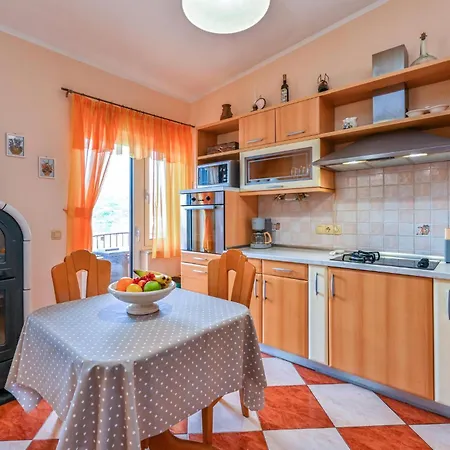 Apartment Awesome In Pag With Wifi Pag Town