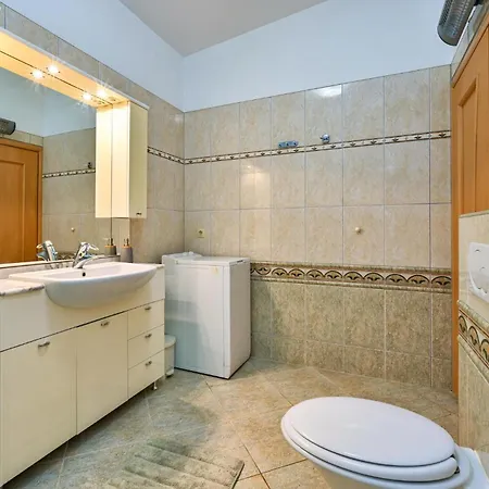 Apartment Awesome In Pag With Wifi *